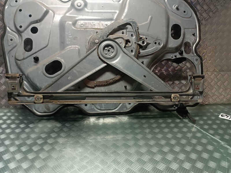 Recambio de elevalunas delantero derecho para ford focus berlina (cap) referencia OEM IAM 4M51A045H16A 994761108 ELECTRICO