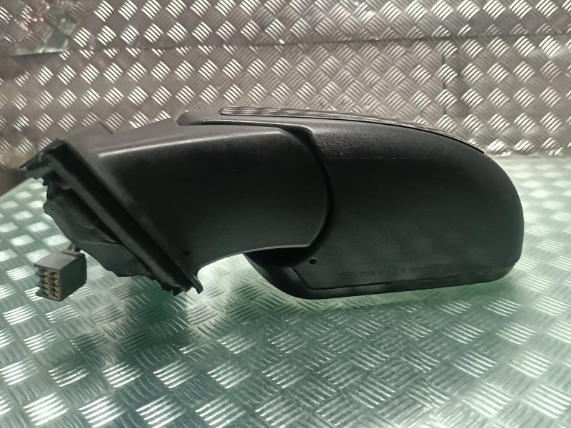Recambio de retrovisor izquierdo para ford focus berlina (cap) referencia OEM IAM 212876099 014292 ELECTRICO