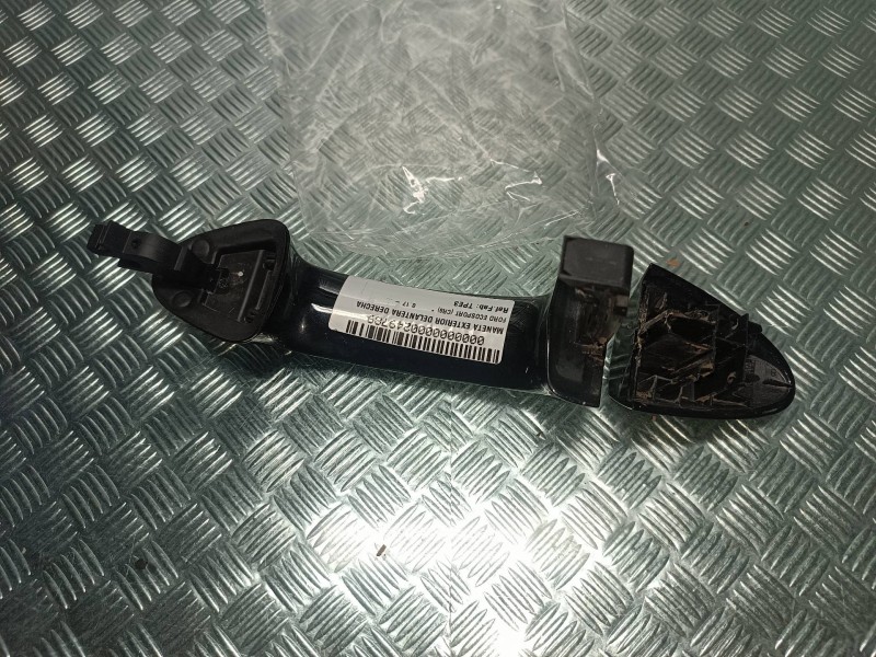 Recambio de maneta exterior delantera derecha para ford ecosport (cr6) referencia OEM IAM BX04B  
