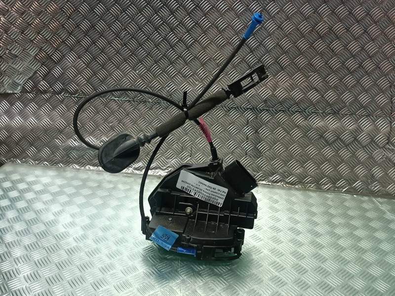 Recambio de cerradura puerta delantera derecha para ford ecosport (cr6) referencia OEM IAM GN15A219A64EC FOMOCO ELECTRICA