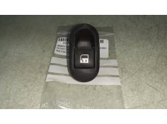 Recambio de mando elevalunas delantero izquierdo para peugeot 1007 sport referencia OEM IAM 96570331XT 96401469XT 