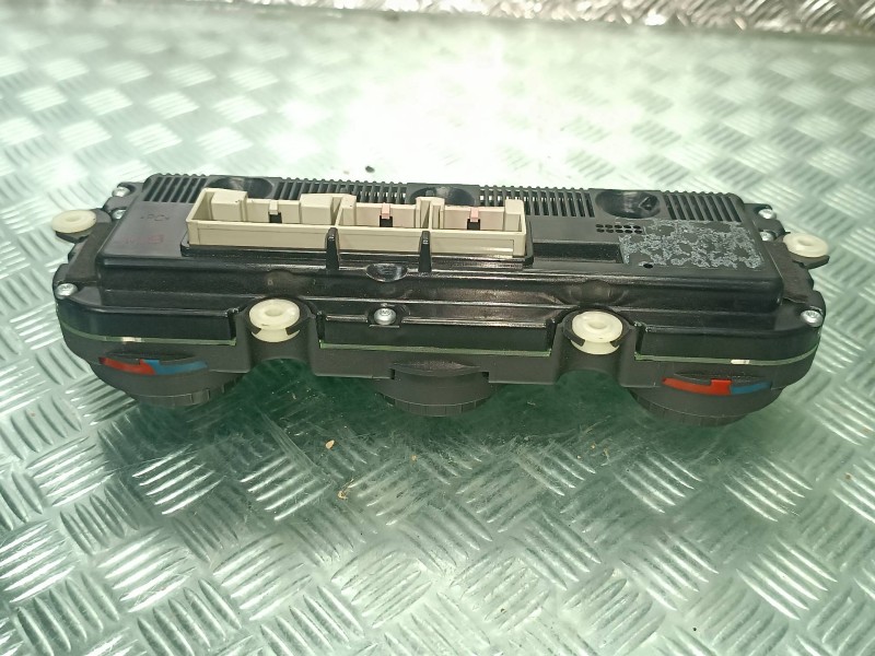 Recambio de mando climatizador para volkswagen golf v berlina (1k1) highline referencia OEM IAM   