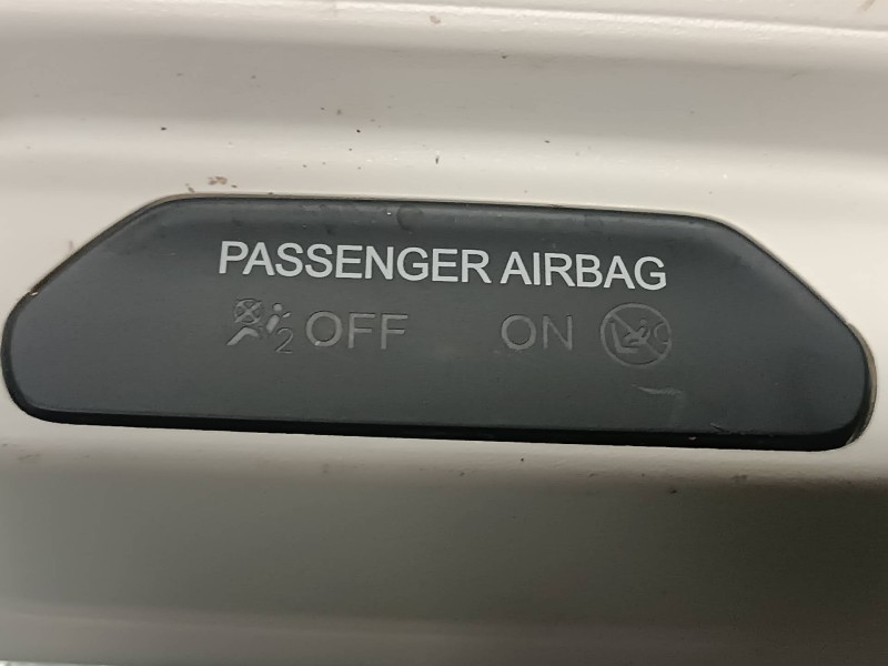 Recambio de luz interior para ford ecosport (cr6) referencia OEM IAM GN15A519A58C  CONSOLA SUPERIOR