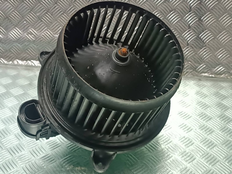 Recambio de ventilador calefaccion para ford ecosport (cr6) referencia OEM IAM   CONECTOR 2 PINES