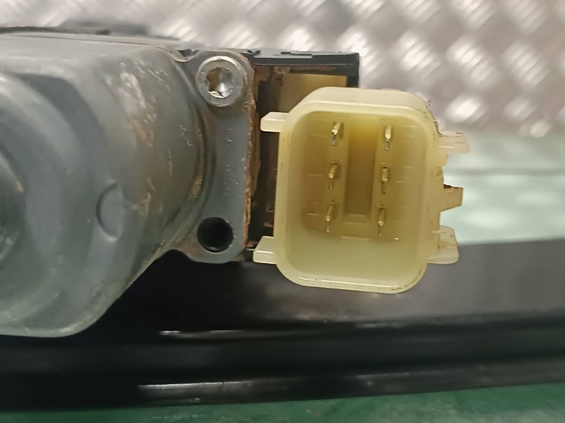 Recambio de elevalunas delantero derecho para ford ecosport (cr6) referencia OEM IAM GN15A23200EB FOMOCO ELECTRICO