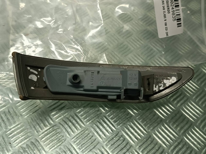 Recambio de piloto delantero izquierdo para mercedes-benz clase b (w245) 180 cdi (245.207) referencia OEM IAM A3140439  