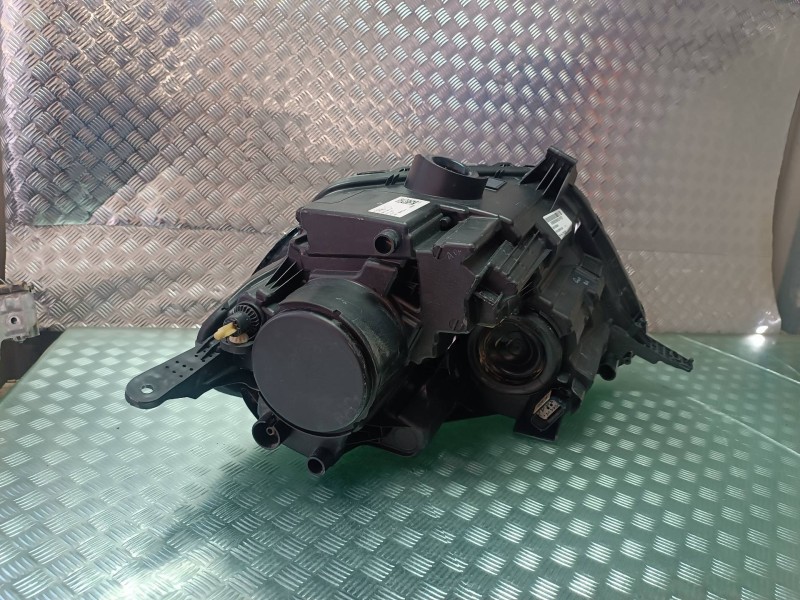 Recambio de faro derecho para ford ecosport (cr6) referencia OEM IAM 01RL02HC  LED