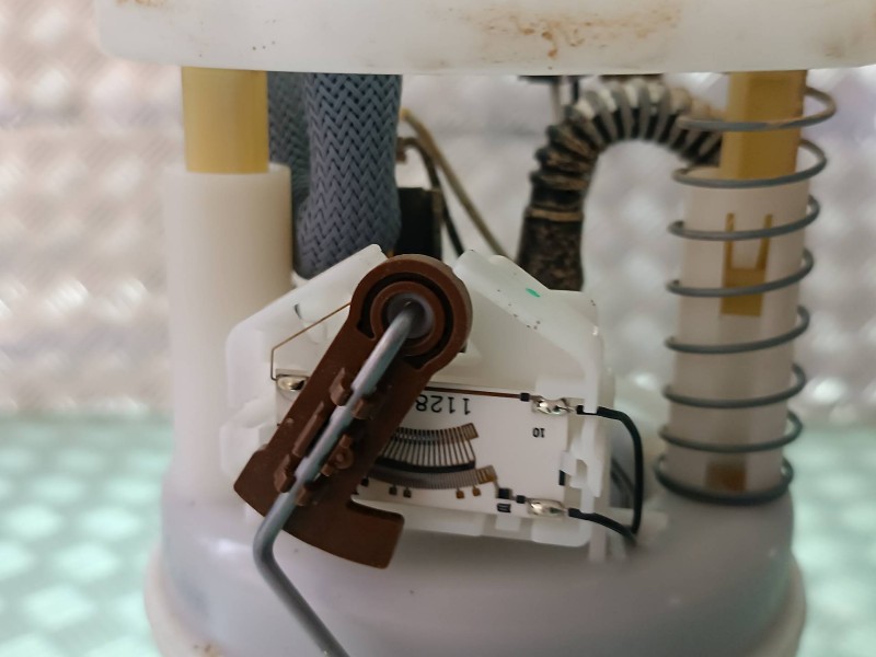 Recambio de bomba combustible para dacia sandero iii referencia OEM IAM 100123719AB 172026951R AFORADOR BOMBA