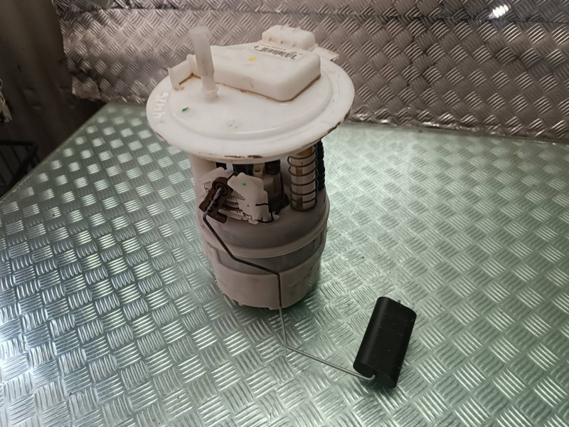 Recambio de bomba combustible para dacia sandero iii referencia OEM IAM 100123719AB 172026951R AFORADOR BOMBA
