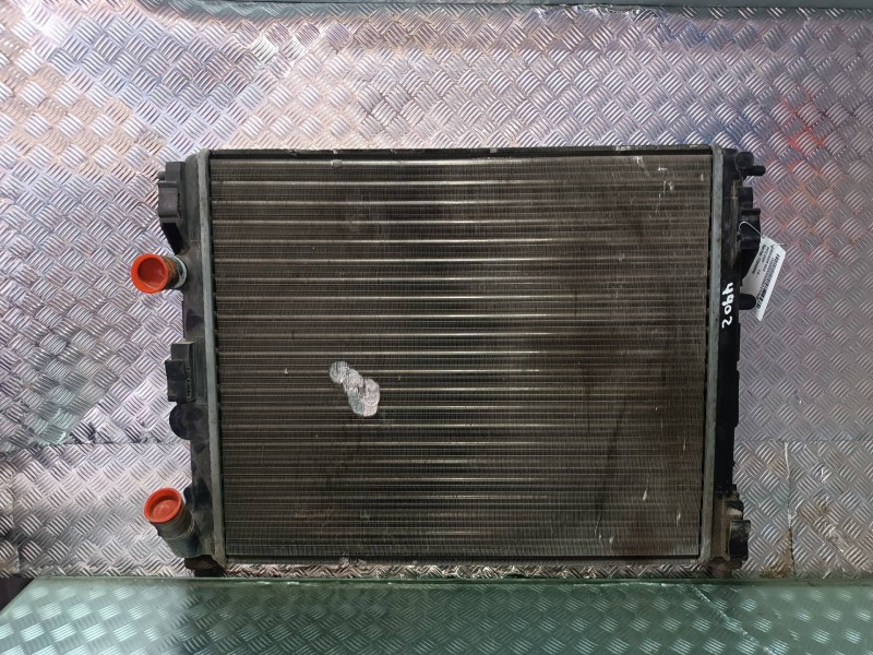 Recambio de radiador agua para dacia logan referencia OEM IAM 7700428082 864117S VALEO