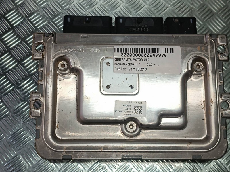Recambio de centralita motor uce para dacia sandero iii referencia OEM IAM 237103621S A3C0253960001 237103629S