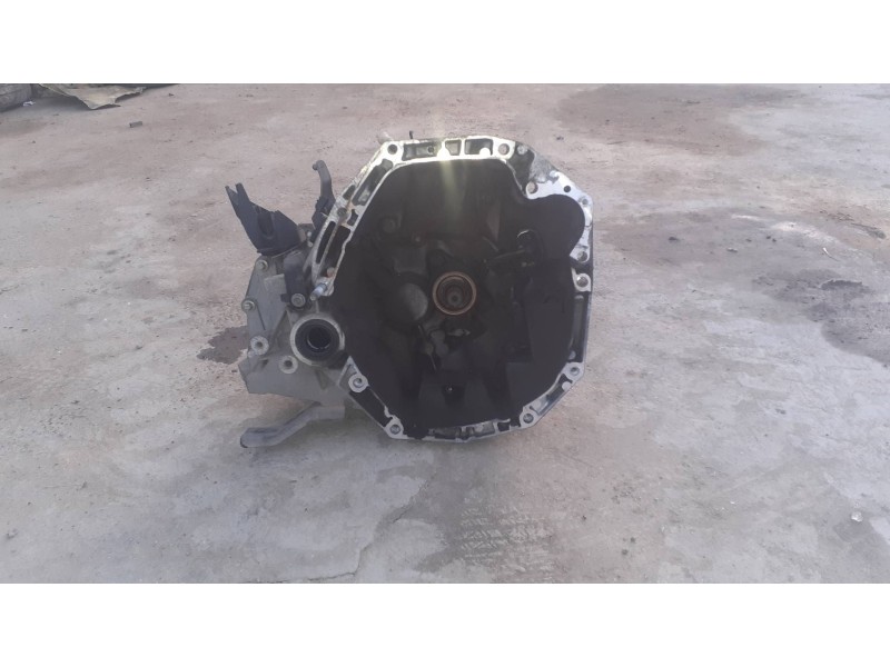 Recambio de caja cambios para renault megane iii berlina 5 p referencia OEM IAM JR5337  