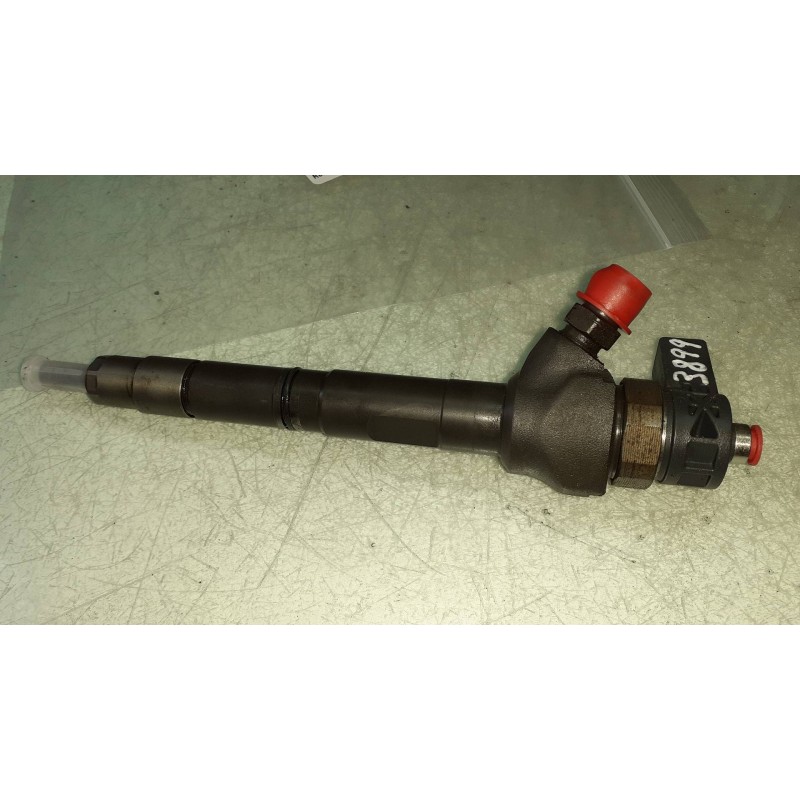Recambio de inyector para audi a4 ber. (b8) basis referencia OEM IAM 03L130277J 0445110369 CONECTOR 2 PINES