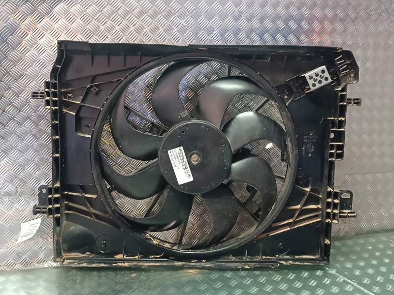 Recambio de electroventilador para dacia sandero iii referencia OEM IAM 214815012R 5020853 255503792R