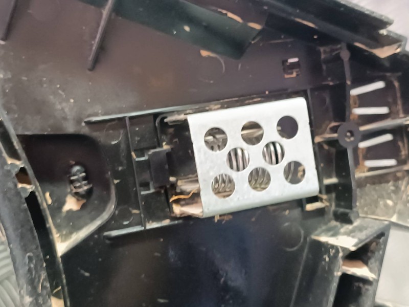 Recambio de electroventilador para dacia sandero iii referencia OEM IAM 214815012R 5020853 255503792R