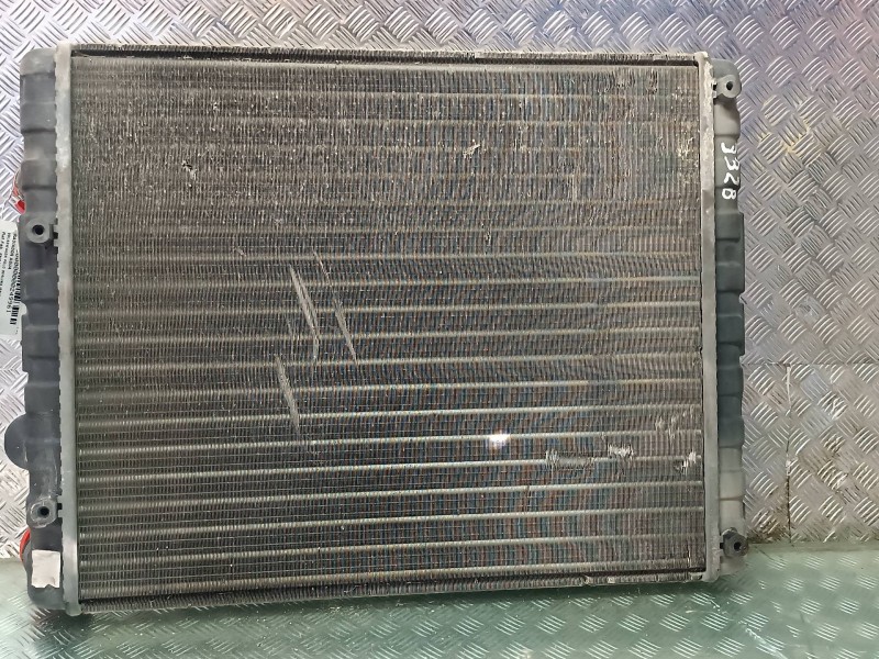 Recambio de radiador agua para volkswagen polo berlina (6n1) air referencia OEM IAM 6N0121253K.  VALEO