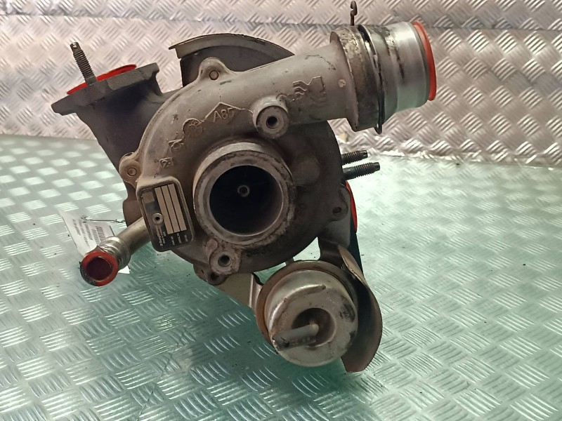 Recambio de turbocompresor para renault megane iii berlina 5 p referencia OEM IAM 82728353 8200947259B 54391014760