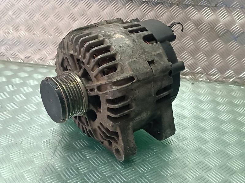 Recambio de alternador para citroen c5 berlina lx (e) referencia OEM IAM 9646321780 2542924A CL15