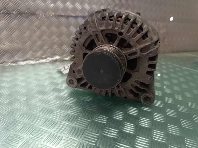 Recambio de alternador para citroen c5 berlina lx (e) referencia OEM IAM 9646321780 2542924A CL15