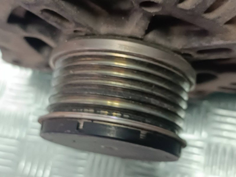 Recambio de alternador para citroen c5 berlina lx (e) referencia OEM IAM 9646321780 2542924A CL15