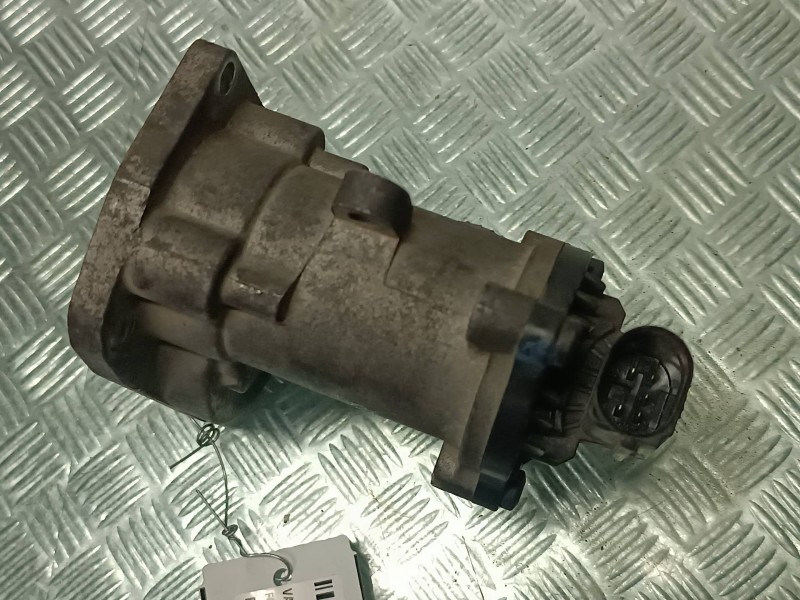 Recambio de valvula egr para ford focus berlina (cap) referencia OEM IAM 21200005BA KD32 