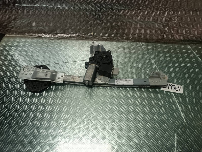 Recambio de elevalunas delantero izquierdo para dacia sandero iii referencia OEM IAM 807217352R CONECTOR 6 PINES ELECTRICO