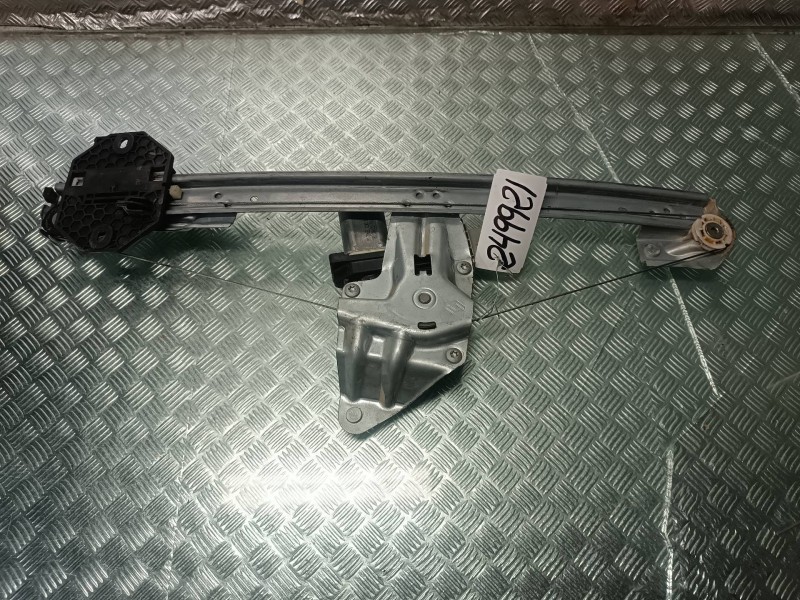 Recambio de elevalunas delantero izquierdo para dacia sandero iii referencia OEM IAM 807217352R CONECTOR 6 PINES ELECTRICO