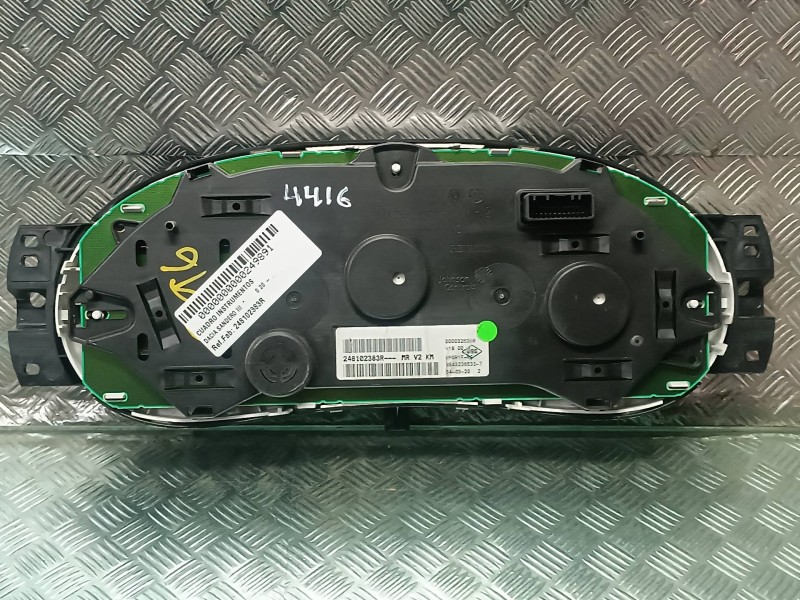Recambio de cuadro instrumentos para dacia sandero iii referencia OEM IAM 248102383R 2131255 JOHNSON CONTROLS