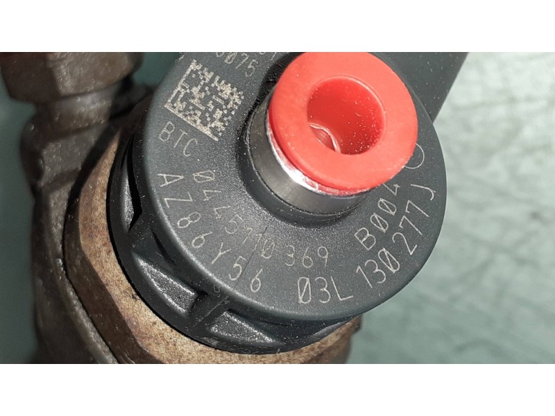 Recambio de inyector para audi a4 ber. (b8) basis referencia OEM IAM 03L130277J 0445110369 CONECTOR 2 PINES
