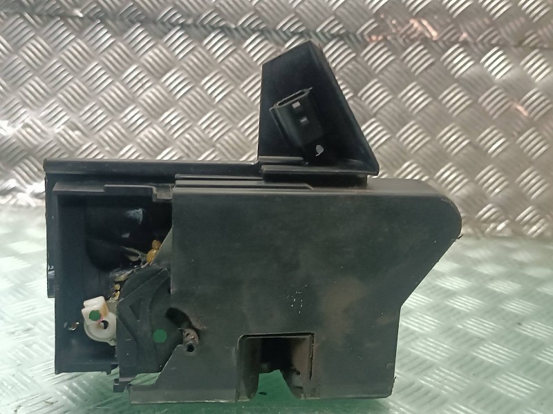 Recambio de cerradura puerta trasera derecha para dacia sandero iii referencia OEM IAM  CONECTOR 2 PINES ELECTRICA