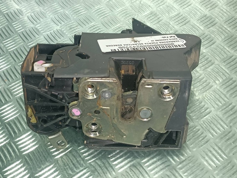 Recambio de cerradura puerta delantera derecha para dacia sandero iii referencia OEM IAM  CONECTOR 2 PINES ELECTRICA
