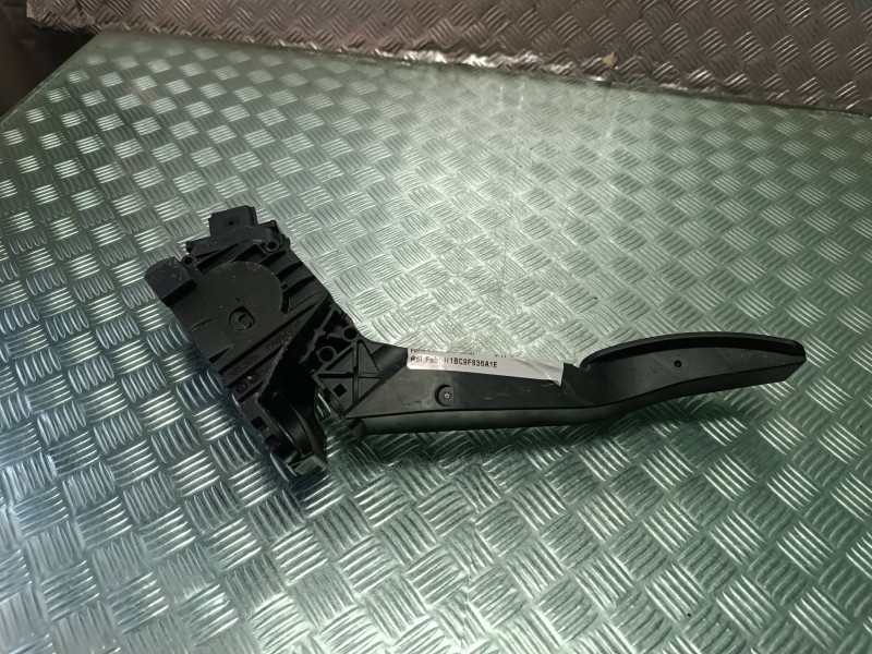 Recambio de potenciometro pedal para ford ecosport (cr6) referencia OEM IAM H1BC9F836A1E 6PV01255030 6 PINES