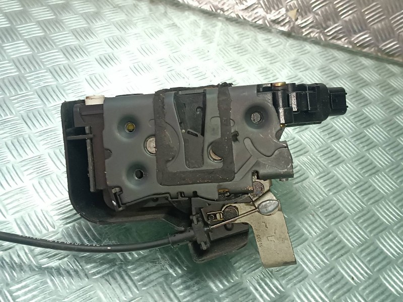 Recambio de cerradura puerta trasera izquierda para ford focus berlina (cap) referencia OEM IAM 4M5AA26413BC  ELECTRICA