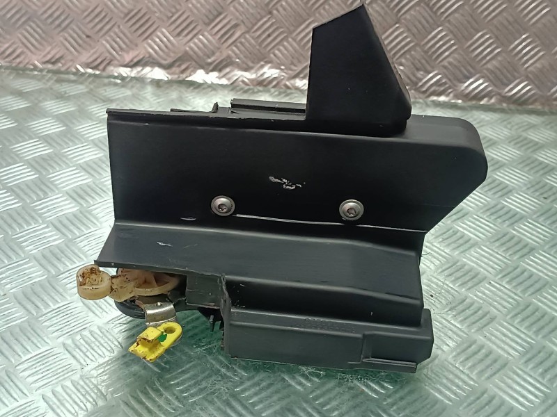 Recambio de cerradura puerta delantera izquierda para dacia sandero iii referencia OEM IAM   CONECTOR 2 PINES