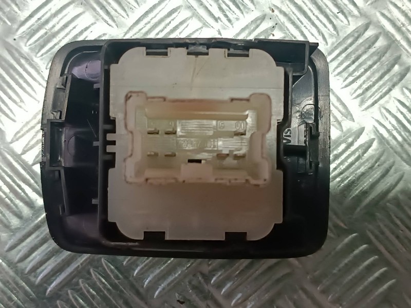 Recambio de mando elevalunas delantero izquierdo para dacia sandero iii referencia OEM IAM 254117873R  CONECTOR 7 PINES
