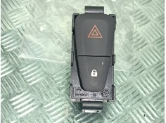 Recambio de warning para dacia sandero iii referencia OEM IAM 252905668RB 252905668 CONECTOR 6 PINES