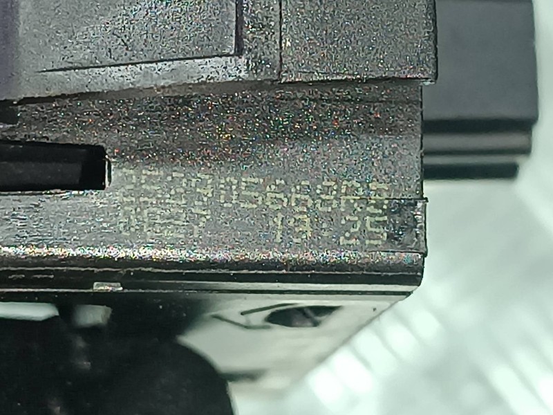 Recambio de warning para dacia sandero iii referencia OEM IAM 252905668RB 252905668 CONECTOR 6 PINES