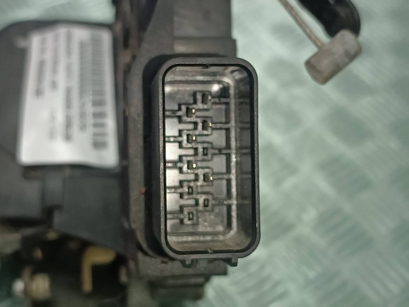 Recambio de cerradura puerta trasera derecha para ford focus berlina (cap) referencia OEM IAM 4M5AR26412BC  ELECTRICA