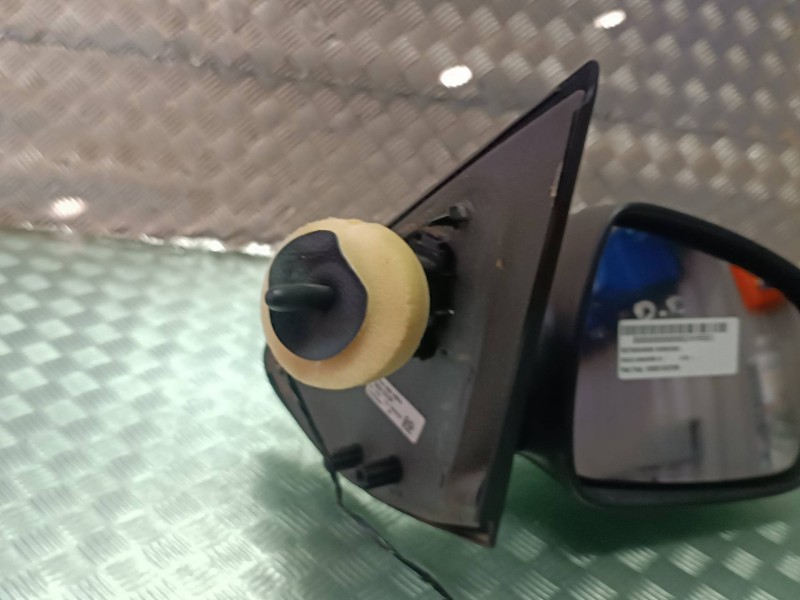 Recambio de retrovisor derecho para dacia sandero iii referencia OEM IAM 963013379R 036965 MANUAL