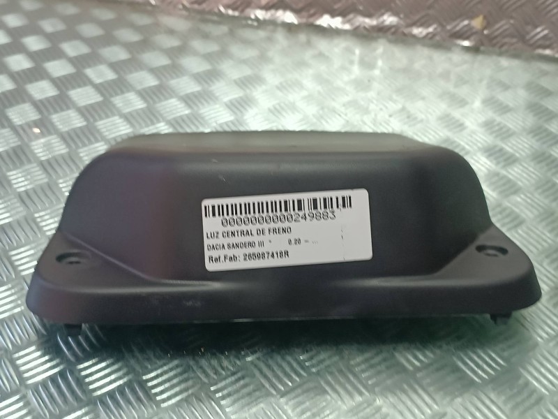 Recambio de luz central de freno para dacia sandero iii referencia OEM IAM 265987418R  