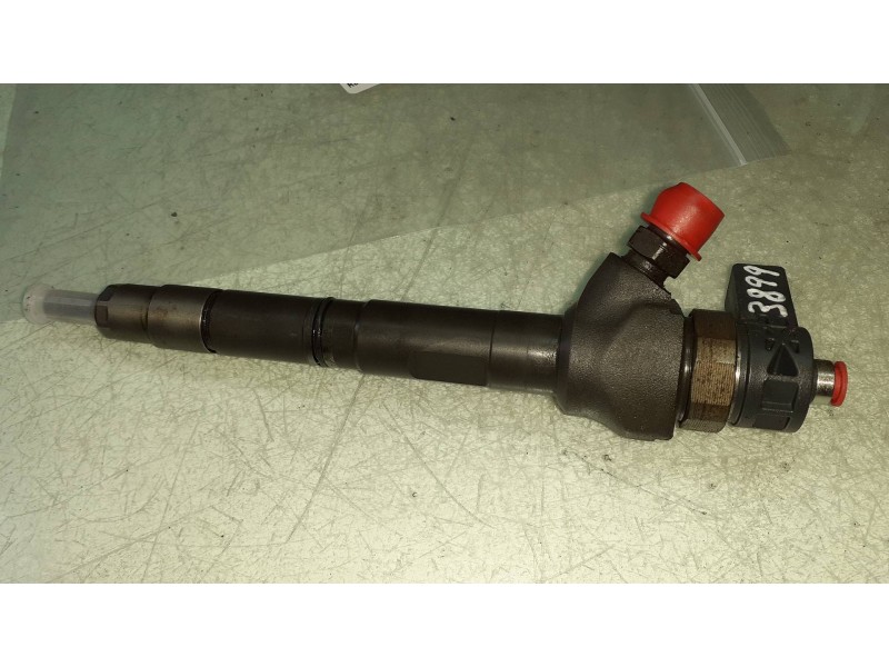 Recambio de inyector para audi a4 ber. (b8) basis referencia OEM IAM 03L130277J 0445110369 CONECTOR 2 PINES