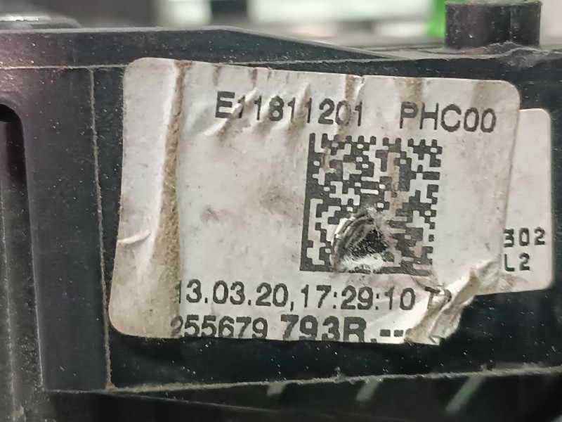 Recambio de mando luces para dacia sandero iii referencia OEM IAM 255679793  