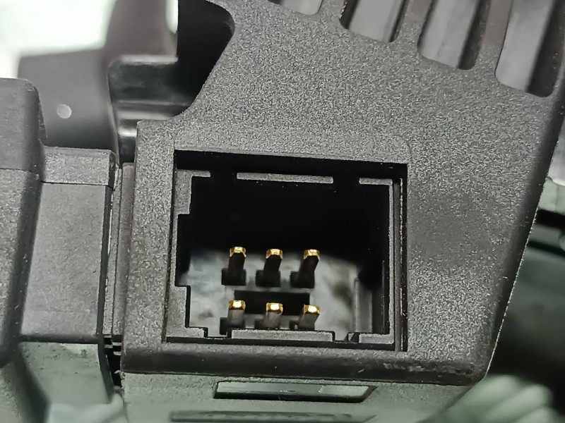 Recambio de mando luces para dacia sandero iii referencia OEM IAM 255679793  