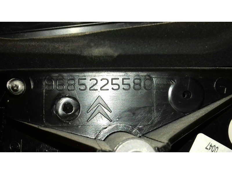 Recambio de piloto trasero izquierdo interior para citroen c3 tonic referencia OEM IAM 9685225580  PORTON