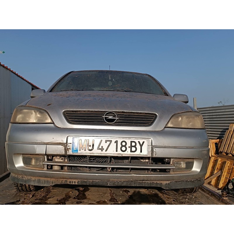 opel astra g berlina del año 1999