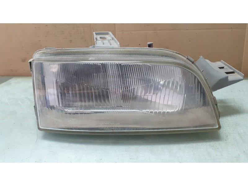 Recambio de faro derecho para fiat punto berl. (176) 55 s referencia OEM IAM 46402649 36460748  Recambio de faro derecho para fiat punto berl. (176) 55 s referencia OEM IAM 46402649 36460748