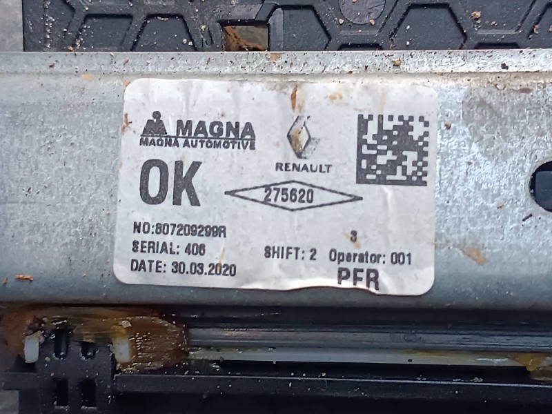 Recambio de elevalunas delantero derecho para dacia sandero iii referencia OEM IAM 807209299R 0371001 ELECTRICO