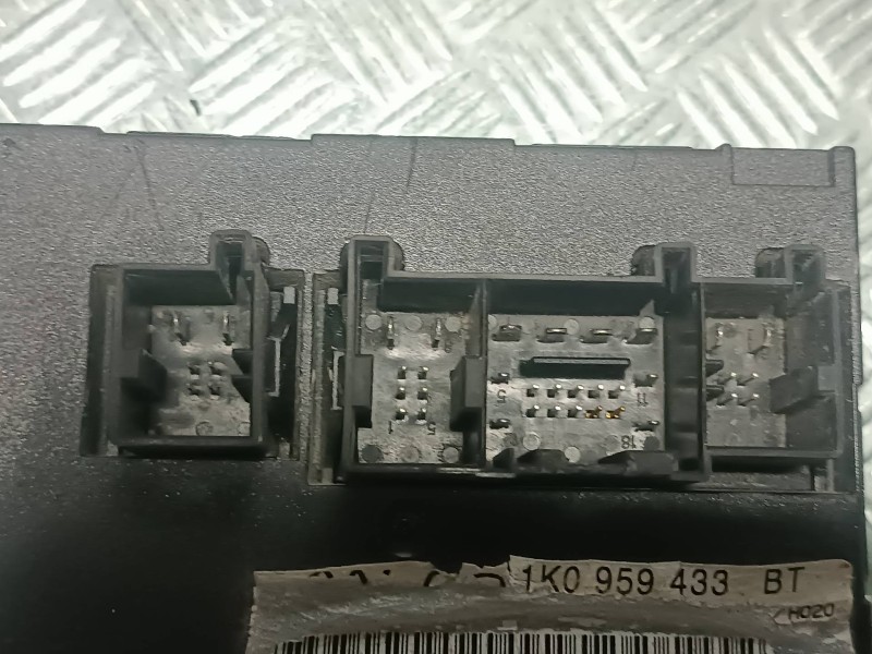 Recambio de modulo confort para volkswagen tiguan (5n1) country referencia OEM IAM 1K0959433BT 5DK00897702 HELLA