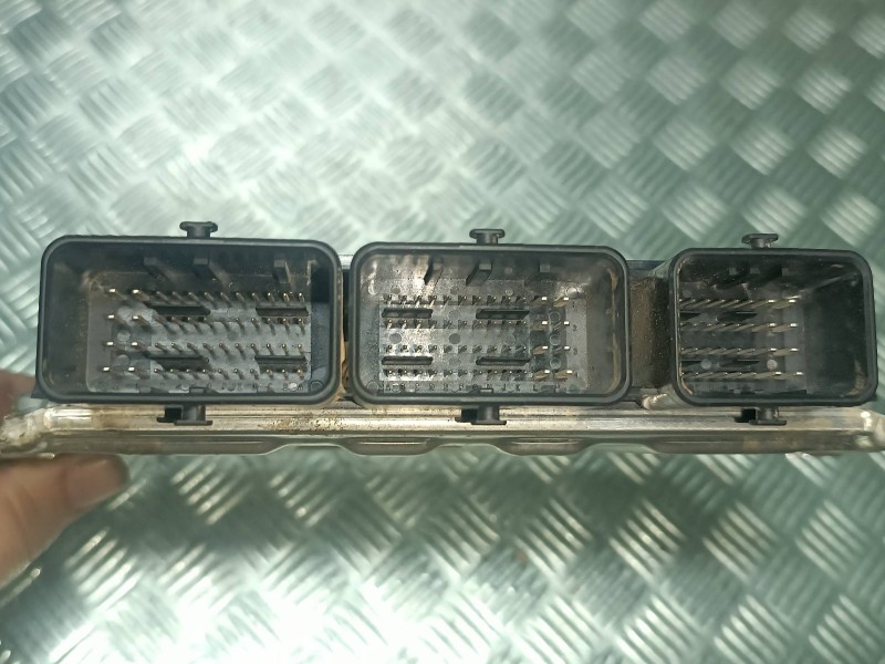 Recambio de centralita motor uce para nissan micra v (k14) referencia OEM IAM A2C1220270401 A2084265200 CONTINENTAL