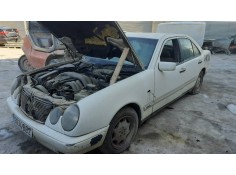 mercedes-benz clase e (w210) berlina diesel del año 1999